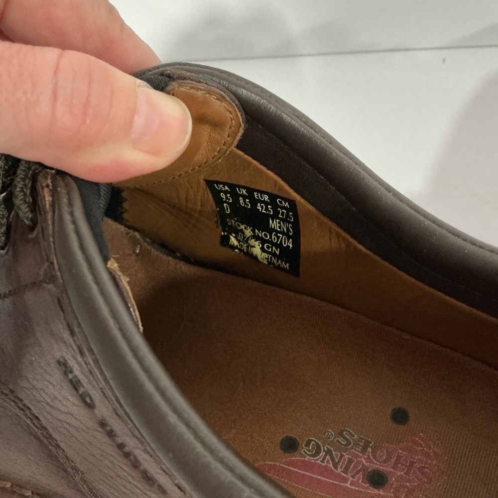 Red Wing Safety Toe Shoes 6704 Mens Shoes 9.5 Brown Leather Work Slip Resistant - Picture 9 of 9